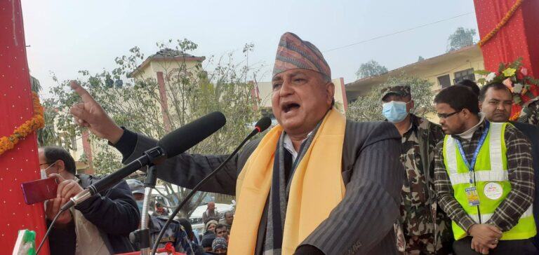Read more about the article मधेसवादी दलसँग साठगाँठ गरेर प्रचण्ड प्रधानमन्त्री बन्ने दाउमा : इश्वर पोखरेल
