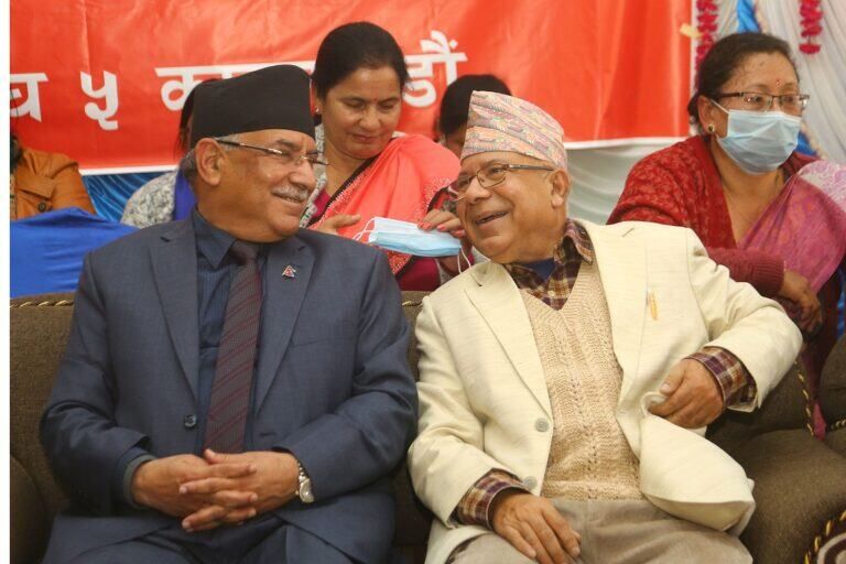 Read more about the article प्रचण्ड–माधव समूहले बोलायो स्थायी कमिटीको बैठक