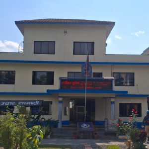 कारागारबाट भागेर शृङ्लाबद्ध चोरी