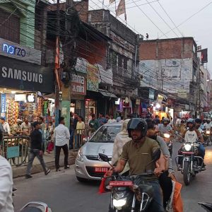 वीरगन्ज बजार क्षेत्रको सडक विस्तार बिहान साढे चार बजेवाट