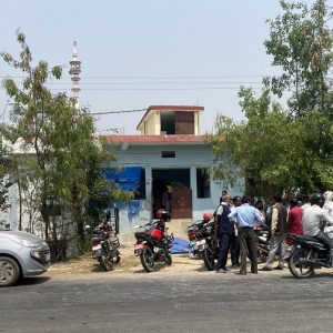 हुलाकी सडकले डफाली परिवारलाई बेघर बनाउँदै