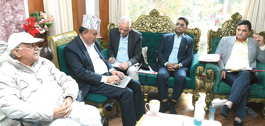 विद्याको बाटो सहज हुँदा ओलीले रोके, संकटपछि सचिवालयबाट खोले