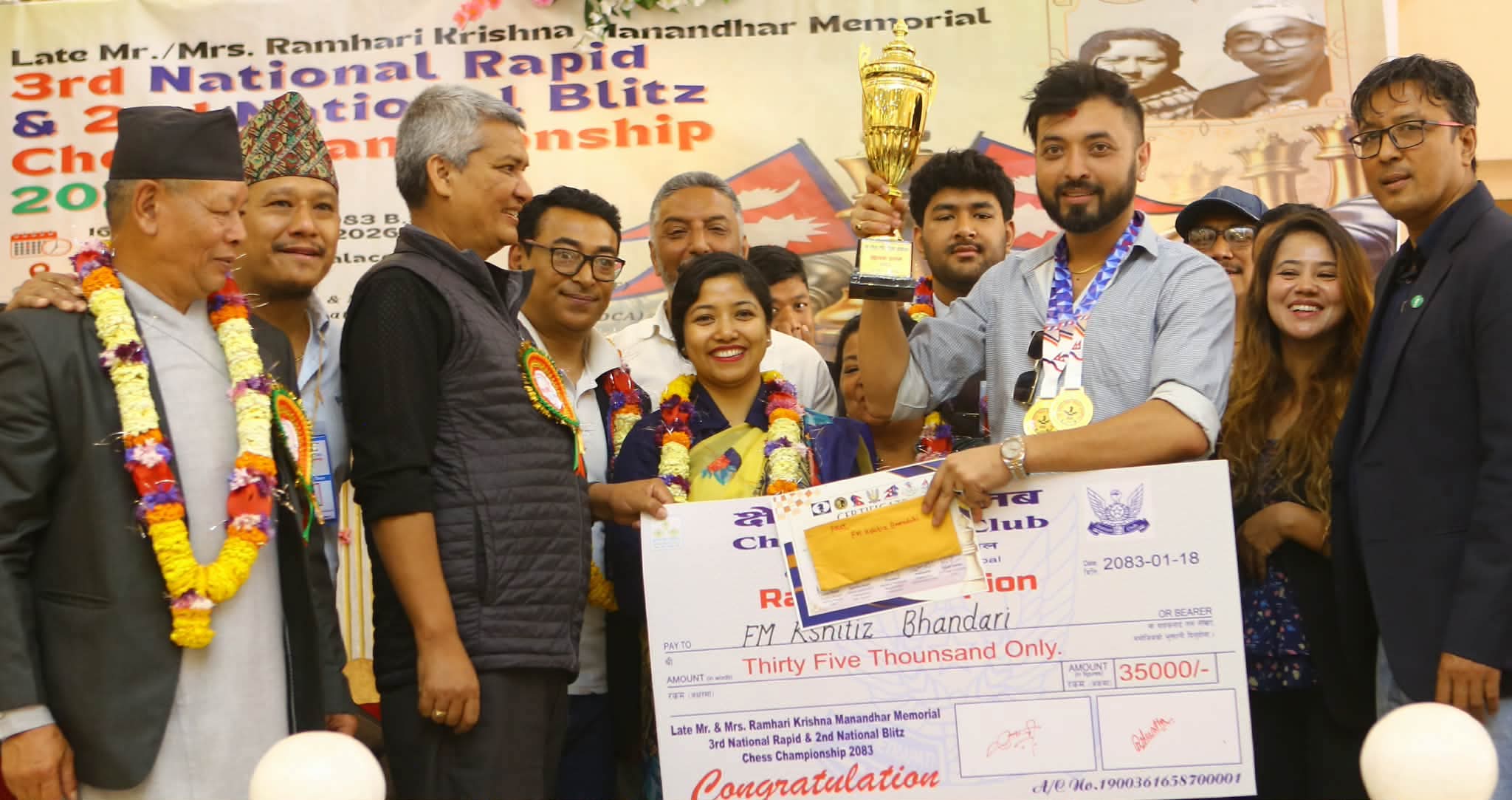 क्षितिज भण्डारी र कृतिसरा अधिकारी राष्ट्रिय चेस विजेता