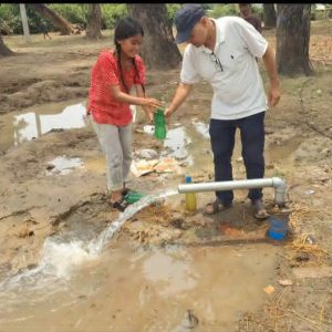 स्याउले बजारमा खानेपानी राहत: ३२० फिट गहिराइमा डिप बोरिङबाट पानी भेटियो