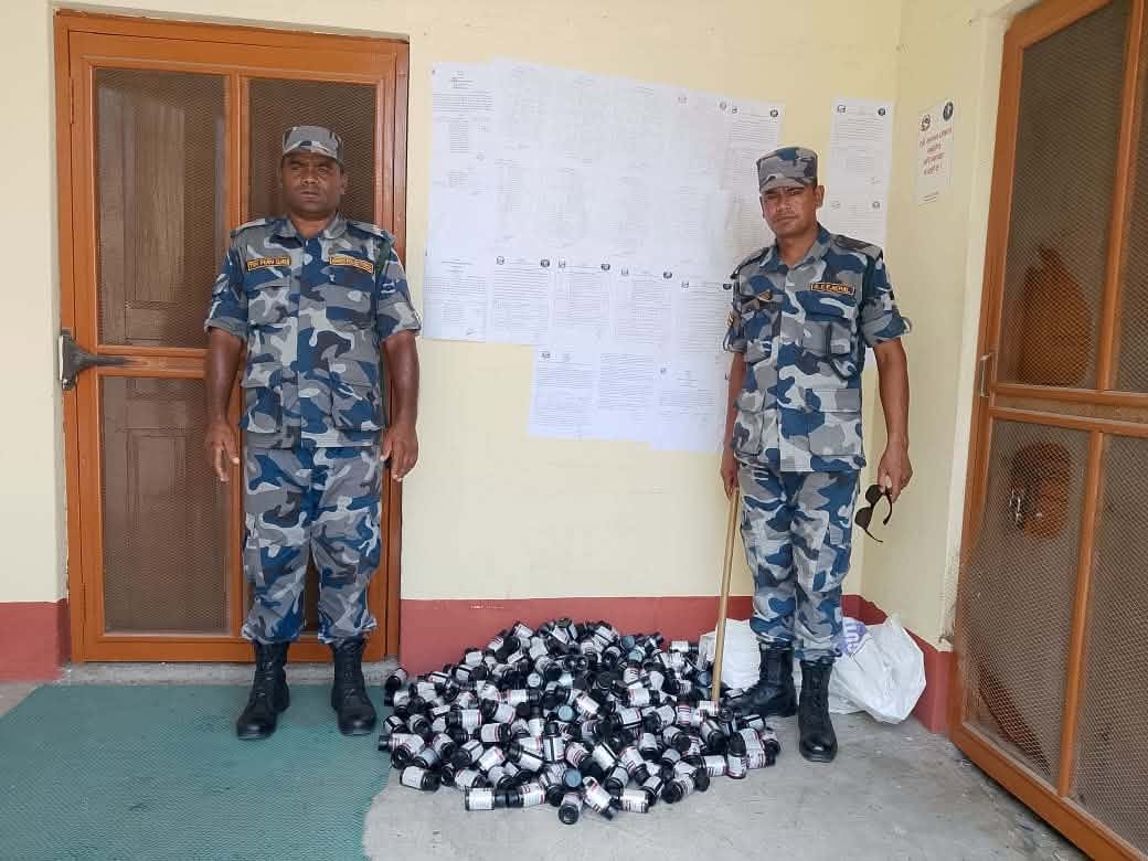 कृष्णनगर नाकाबाट २५ लाख बराबरको यौनवर्धक औषधि बरामद