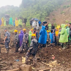 घरमा पुरिएका तीनजनाको मृत्यु