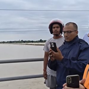 लालबकैया नदीको पुलबाट हाम फालेका युवक बेपत्ता